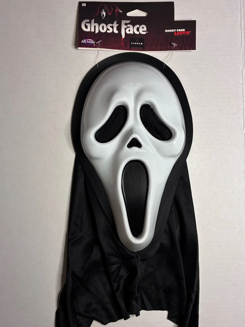 Fun World Ghost Face Lives Mask Scream Halloween Slip On Costume Collectible.